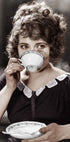 Drinking From Teacup Plakat - Posterbox.no