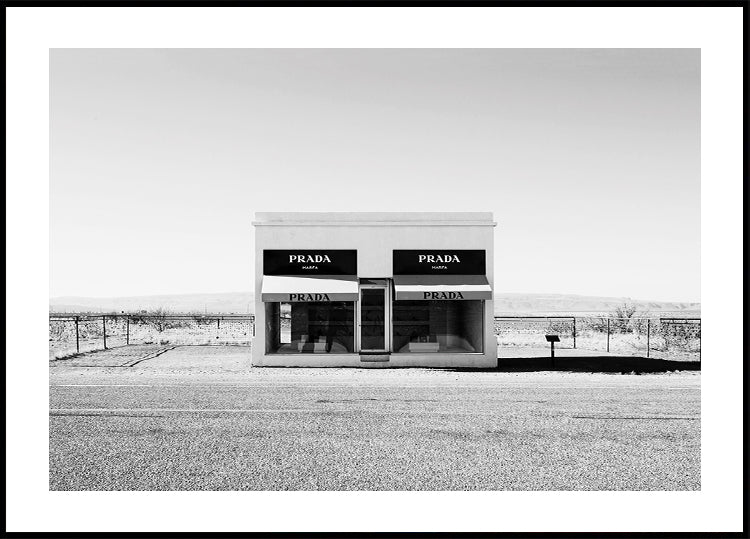 Prada Marfa Texas B&W Plakat - Posterbox.dk
