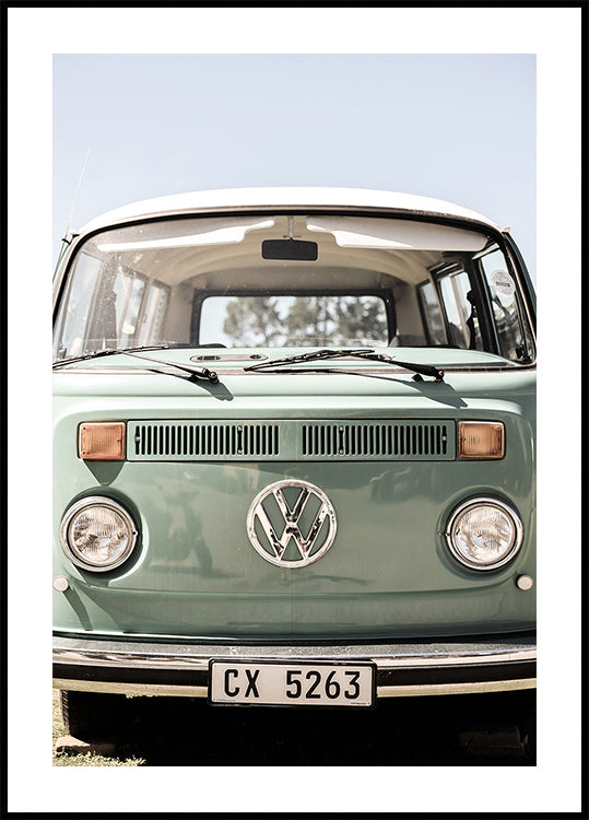 Klassisches Design in sanften Grüntönen. Auto-Poster