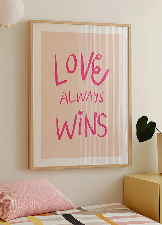 Love Always Wins Typografie-Poster Pink (NEU)