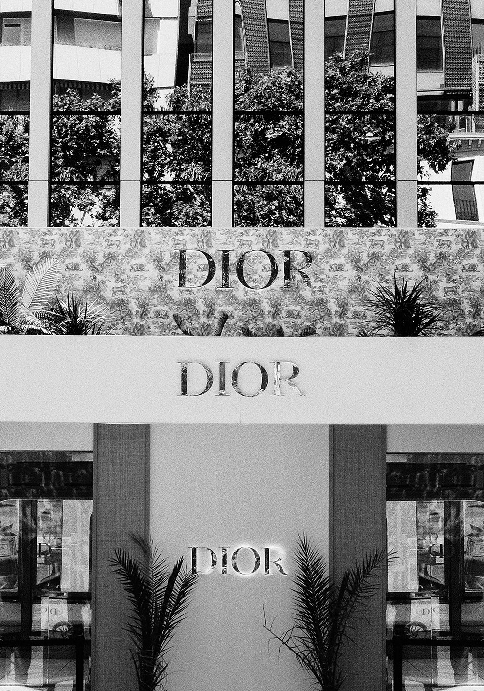 Dior Madrid Boutique Black & White Plakat - Posterbox
