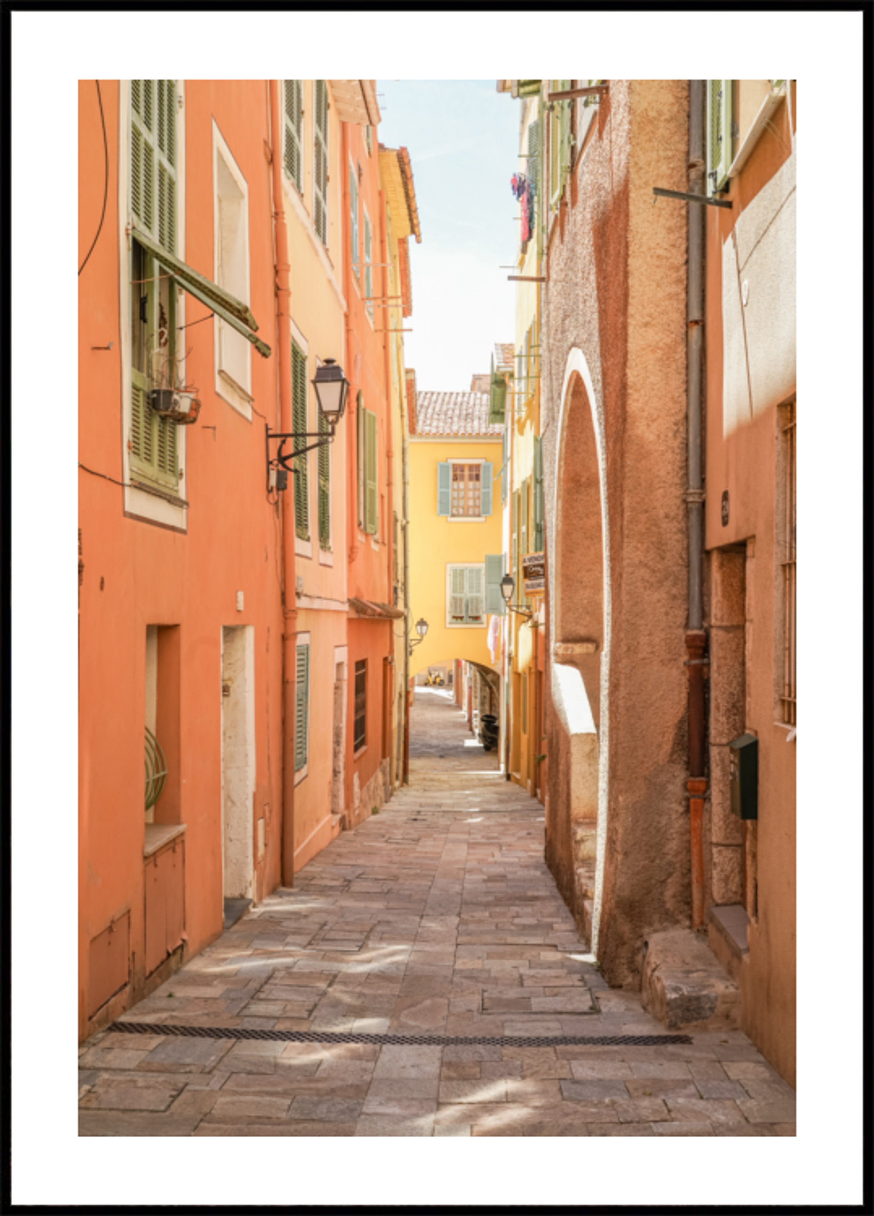 Lebendige europäische Gasse