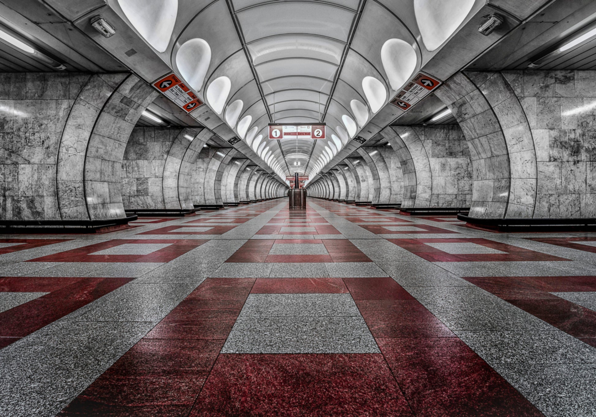 Tiefe U-Bahn-Geometrie