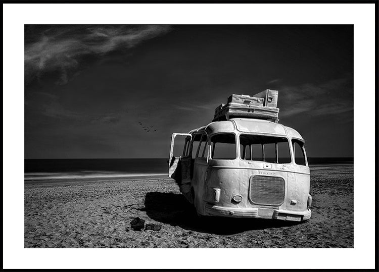 Beached Bus Plakat - Posterbox